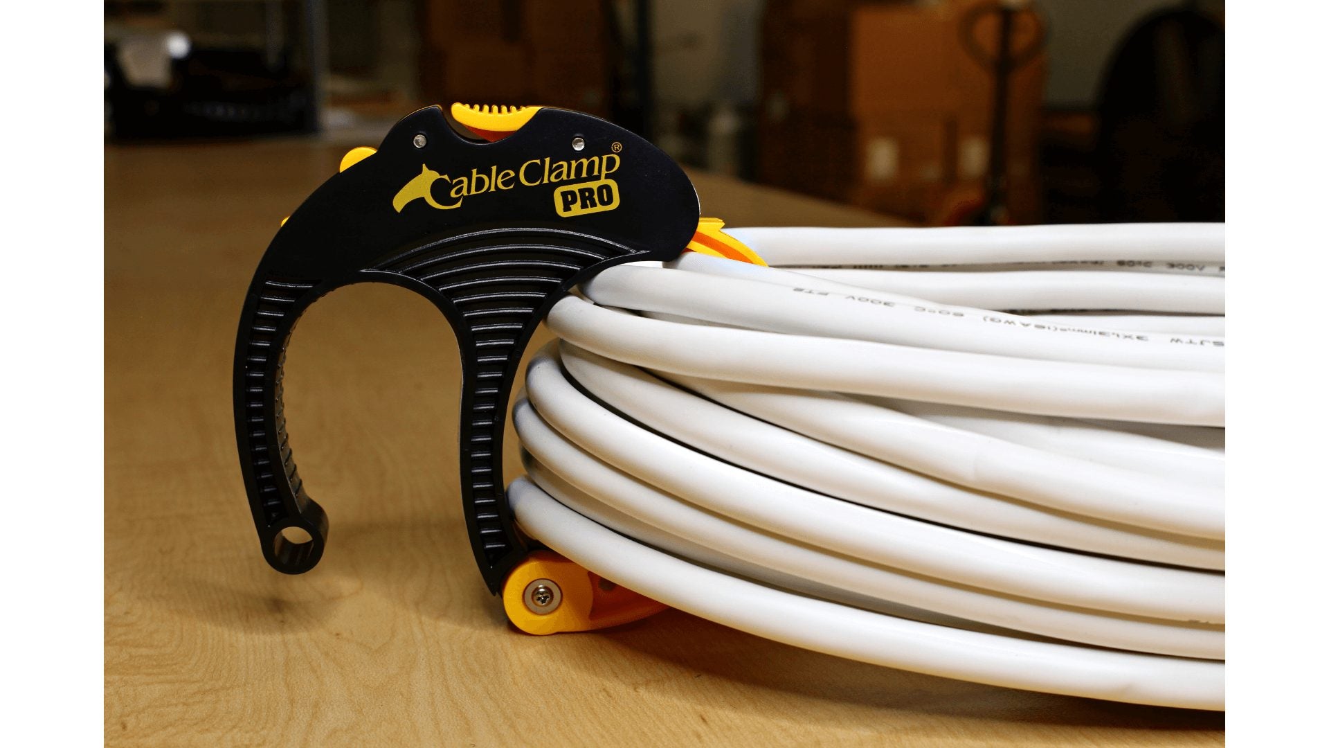 Cable Clamp® PRO Large Gul/sort - Cableclamp.no